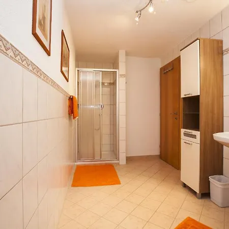 Alpina Neustift Guest house